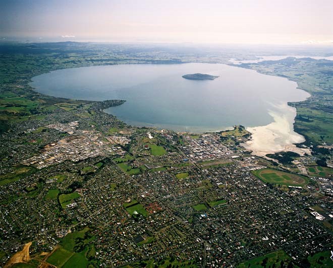 LAKE ROTORUA