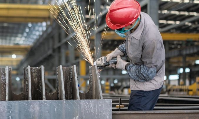 PERFORMANCE OF KEY LABOUR KEY INTENSIVE SECTORS